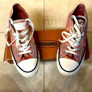 Converse Missoni size 7.5 in pink shimmer